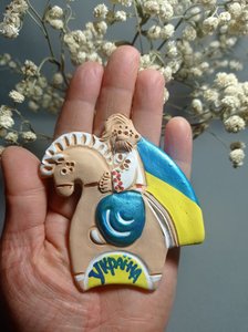 Магніт Козак на коні з прапором - зображення 2