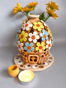 Українська хатинка з квітами (14 см. маленька кругла) - зображення 2