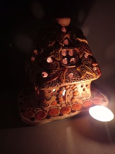 Хатинка під яскравим осіннім листям (15 см. квадратна) - зображення 6